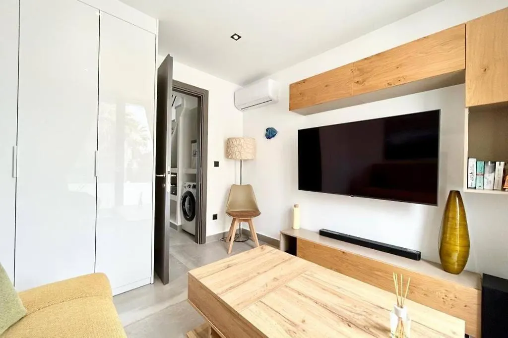 Kallithea  Blue Ocean Apartment